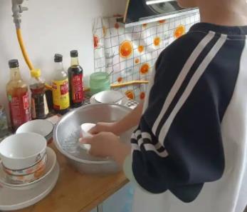 临朐帮妈妈做家务的收获有哪些？